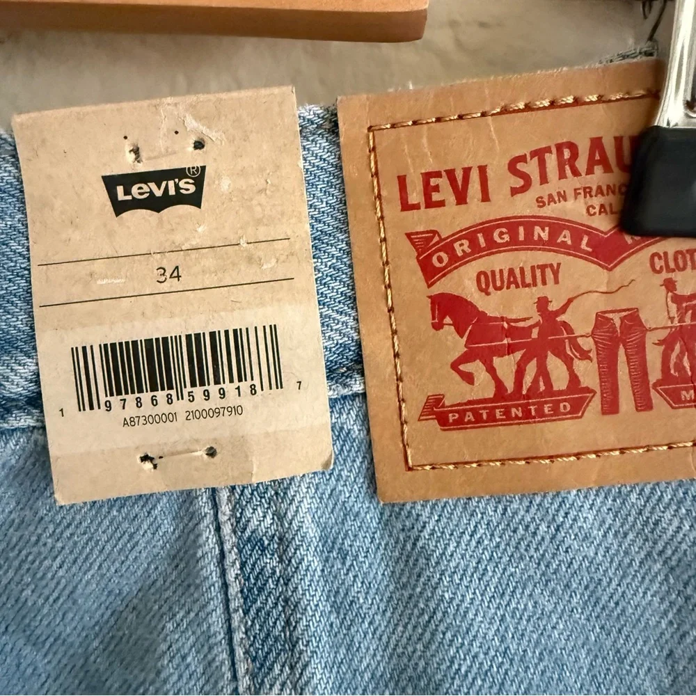 Levi’s Casual Light Blue Denim Maxi Skirt Size 34